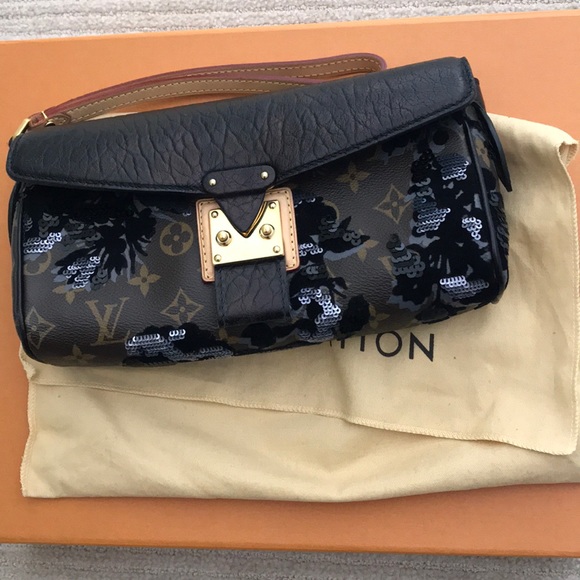 LOUIS VUITTON Monogram Fleur de Jais Manege Bag - Picture 6 of 7